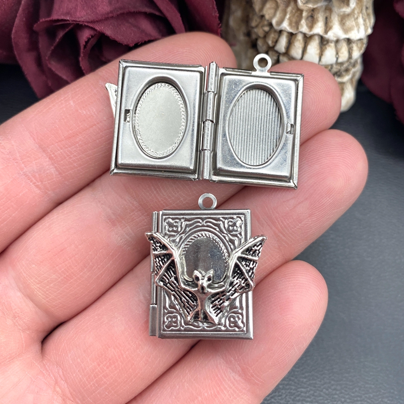 Metal Photo Panel - 2pcs 27*22mm Bat Book Locket Charms