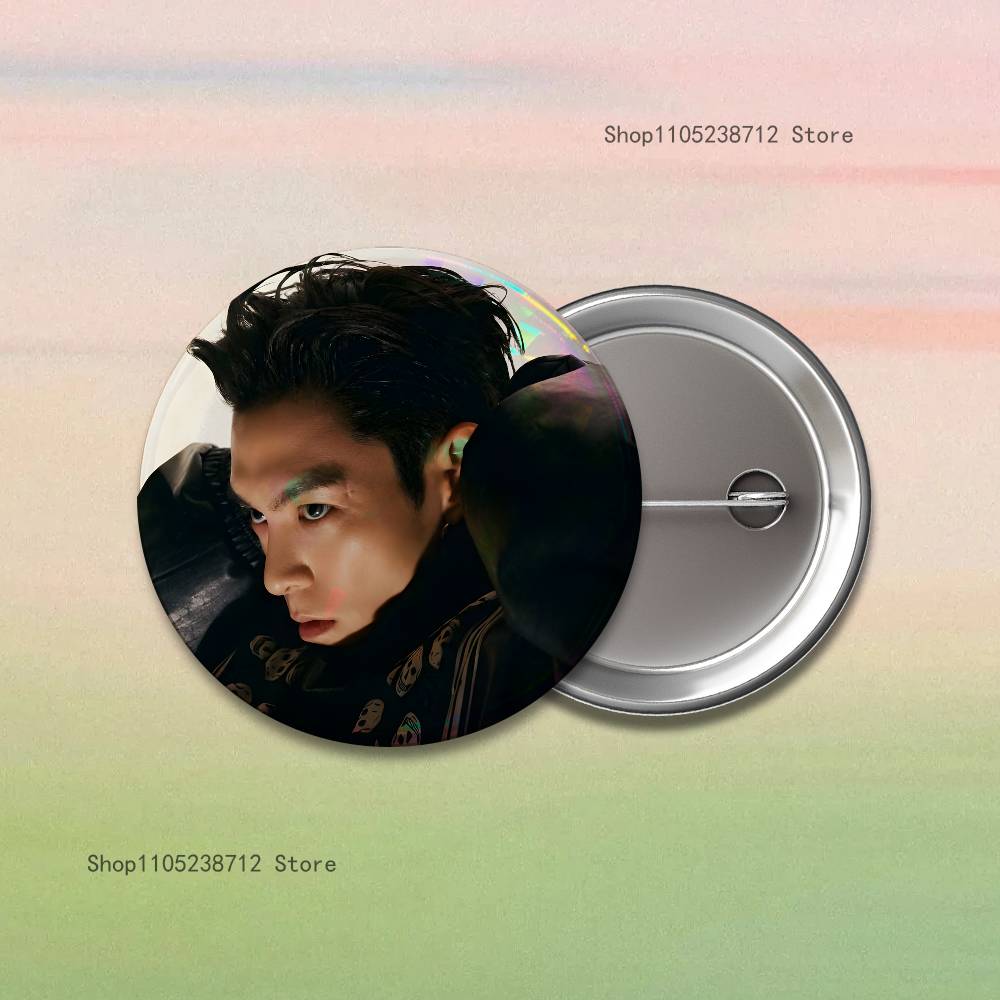 Pop Singer Choi S-Seung HyunS  - огляд і ціна Button Badge Blank
